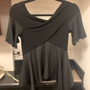 BCBGMAXAZRIA TOP